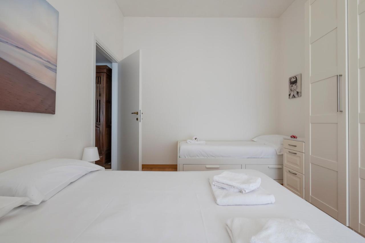 Luxury Flat Between Navigli And Duomo - Sambuco ミラノ エクステリア 写真